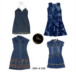 Robe en denim rétro – Déclaration de mode classiqu..