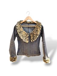 VESTE EN FOURRURE EN DENIM UPcyclé