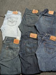 Levis jeans pants