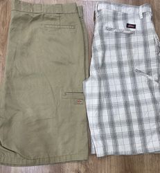 AVG-0427 Dickies Oversize Shorts