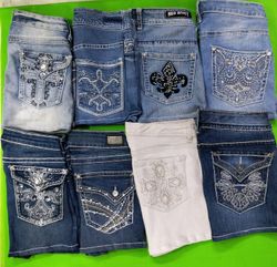 🔥 Y2K EMBROIDERY MANIA: 13-PIECE MINI SKIRT BUNDL..