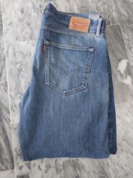 Levis 501 Jeans