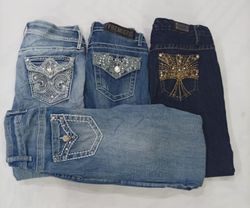 CR8051 Y2K Flare Jeans