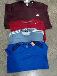 T-shirt Nike Adidas