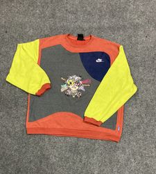 Upcycle Nike Funky Sweatshirt