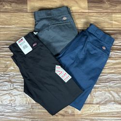 Classic Dickies pants – Durable & Comfortable (fnc..