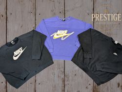 Nike sweatshirt