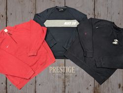 Nike sweatshirt