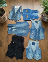 Streetwear Essentials: Versatile Denim Vests
(WC-0..