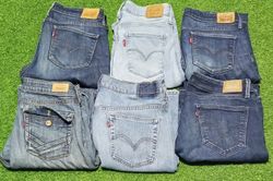 LEVI’S JEANS (B 63)