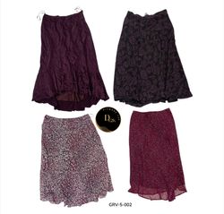 Y2K Printed Poly Skirt – Retro Aesthetic Mini Skir..