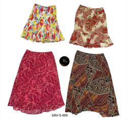Retro Print Poly Mini Skirt – 2000s Inspired Style..