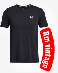 Under armour t shirt