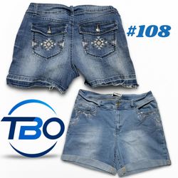 Y2K detailing shorts ( Gurss and American eagle et..