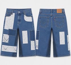 CR1583 Upcycled Lace Patch Denim Shorts