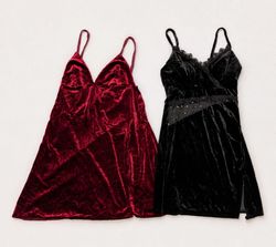 Mini velvet dress