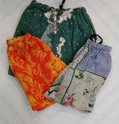 CR8449 UPCYCLED DARI SHORTS