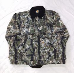 CR8509 UPCYCLED CARHARTT CAMO JACKETS