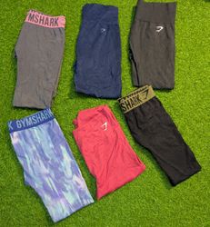 5669 - Gymshark leggings