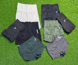 5672 - Gymshark Shorts