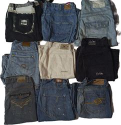 ROCAWEAR  AND OTHER MIX BRANDS SHORTS (ID 437)