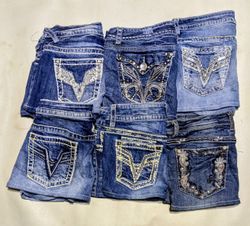 VIGOSS AND OTHER MIX BRAND MINI SKIRTS (AW 064)