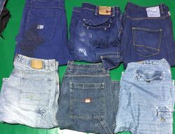 OLD NAVY AND OTHER MIX BRANDS SHORTS (D 14)