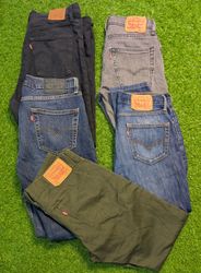 5694 - Levi's Straight and relaxed Jeans