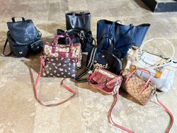Authentic coach handbags deal