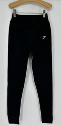 Gym shark leggings