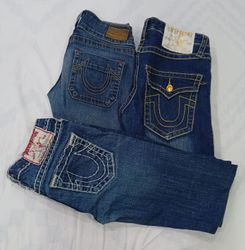 CR8613 VINTAGE TRUE RELIGION FLARE & STRAIGHT JEAN..