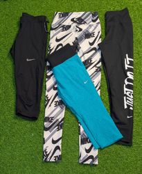 5729 - Nike Leggings
