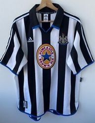 Maillots de football vintage rétro