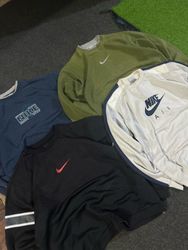 nike vintage sweatshirt