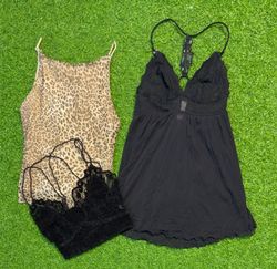 5804 - Y2K Style Cami Top