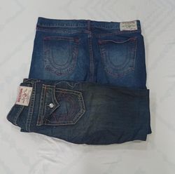 CR8689 VINTAGE TRUE RELIGION MEN'S JEANS