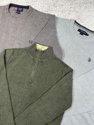Mix branded sweater