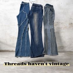 TH# 007 Y2K Vintage Lace Detail Flared Bootcut Jea..