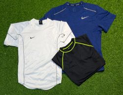 5865 - Nike Half Sleeves T-Shirts