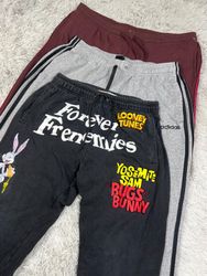 Mix branded sweat pants