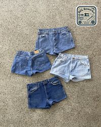 Upcycled Denim Hot Shorts 20 pieces *