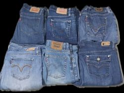 LEVI’S JEANS  (AW 054)