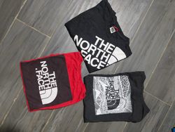 Northface t shirt