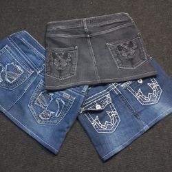 Y2K Mini Skirts