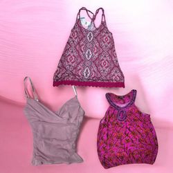 17 Pcs Women's Clothing Bundle Mixed Siz..
