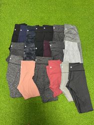 Yv417 Lululemon leggings 50P