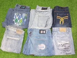 FUBU  AND OTHER MIX BRANDS SHORTS (D 84)