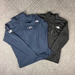 The North Face Half Zip Sweatshirts (CV:156)