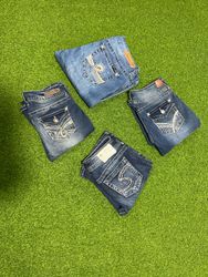 Yv425 Flare Embroidered Jeans 10P
