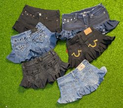 5930 _ Miss me, True Religion, Rock Revival, Skirt